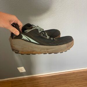 Altra Experience Wild W8.5